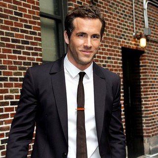 Ryan Reynolds in Celebrities Outside The Ed Sullivan Theater for The David Letterman Show