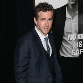 Ryan Reynolds in The Safe House Premiere - Arrivals