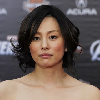 Ryoko Yonekura in World Premiere of The Avengers - Arrivals