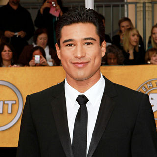 Mario Lopez in The 17th Annual Screen Actors Guild Awards (SAG Awards 2011) - Arrivals