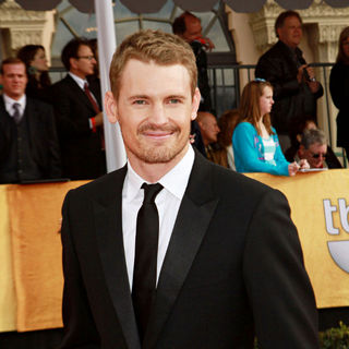 Josh Pence in The 17th Annual Screen Actors Guild Awards (SAG Awards 2011) - Arrivals