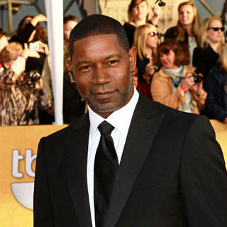 Dennis Haysbert in The 17th Annual Screen Actors Guild Awards (SAG Awards 2011) - Arrivals