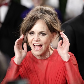 2013 Vanity Fair Oscar Party - Arrivals