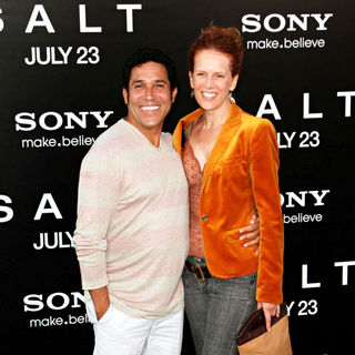 Oscar Nunez, Carla Nunez in The L.A. Movie Premiere of 'Salt' - Arrivals