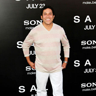 Oscar Nunez in The L.A. Movie Premiere of 'Salt' - Arrivals