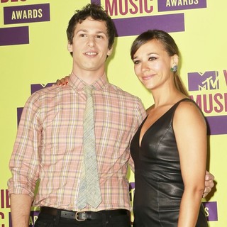 Andy Samberg, Rashida Jones in 2012 MTV Video Music Awards - Press Room