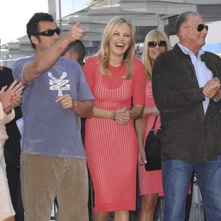 Malin Akerman in Jennifer Aniston Is Honored with A Star on The Hollywood Walk of Fame - sandler-akerman-jennifer-aniston-walk-of-fame-02