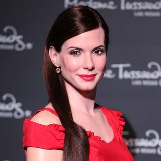 Sandra Bullock in Sandra Bullock Wax Figure at Madame Tussauds
