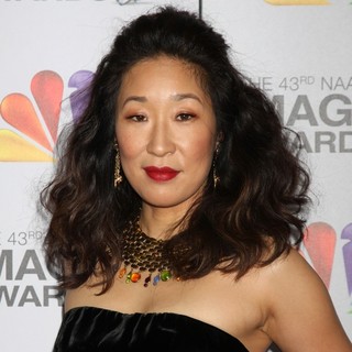Sandra Oh in The 43rd Annual NAACP Awards - Arrivals - sandra-oh-43rd-annual-naacp-awards-02