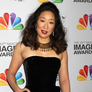 Sandra Oh in The 43rd Annual NAACP Awards - Arrivals