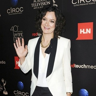 Sara Gilbert
