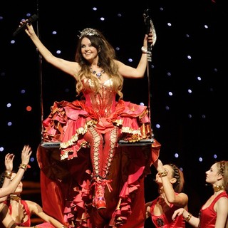 Sarah Brightman in Sarah Brightman Performing Live
