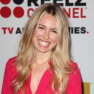 Sarah Carter