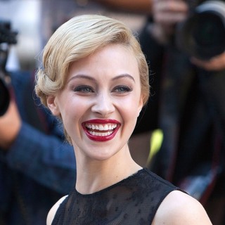 36th Annual Toronto International Film Festival - A Dangerous Method - Premiere Arrivals - sarah-gadon-36th-annual-toronto-international-film-festival-01