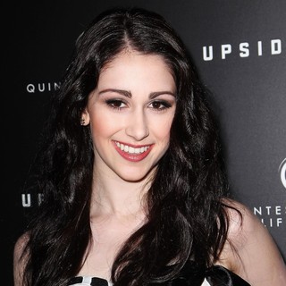 Sarah Hackett in Upside Down Los Angeles Premiere - Arrivals