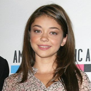Sarah Hyland in The 2011 American Music Awards Nominees Press Conference