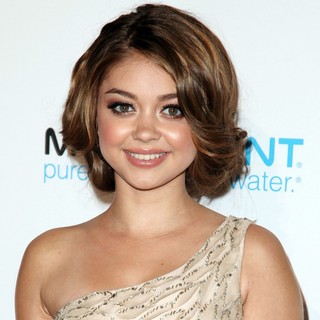 Sarah Hyland in 2012 Critics' Choice TV Awards - Arrivals