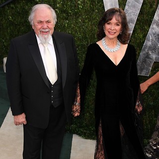 George Schlatter, Jolene Brand in 2012 Vanity Fair Oscar Party - Arrivals