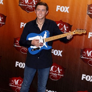 Scotty McCreery in 2011 American Country Awards - Press Room