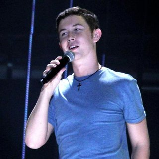 Scotty McCreery in CMA Music Festival Nightly Concerts - Day 3
