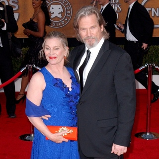 Susan Geston, Jeff Bridges in 16th Annual Screen Actors Guild Awards - Arrivals