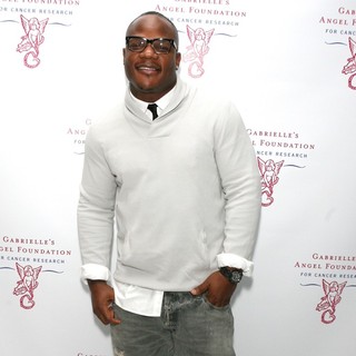 Sean Garrett in The Second Annual Teens Macking A Difference Event - sean-garrett-second-annual-teens-macking-a-difference-event-03