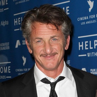 Sean Penn in Cinema for Peace Event Benefitting J-P Haitian Relief