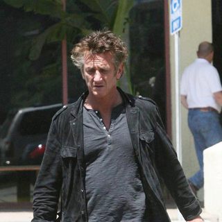 Sean Penn Leaving Malibu Ranch Market at ZumaBeach Plaza