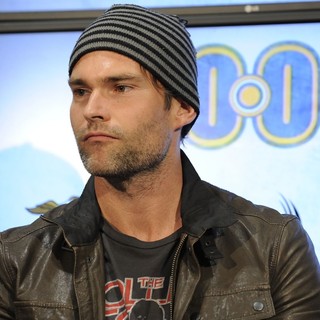 Seann William Scott in Cast Member from Goon Appears at Real Sports Apparel to Promote Their Movie