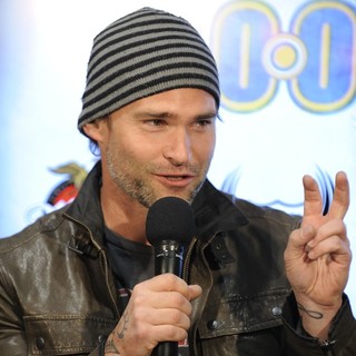 Seann William Scott in Cast Member from Goon Appears at Real Sports Apparel to Promote Their Movie