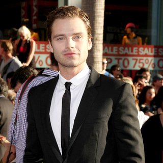 Los Angeles Premiere of Captain America The First Avenger - Arrivals
