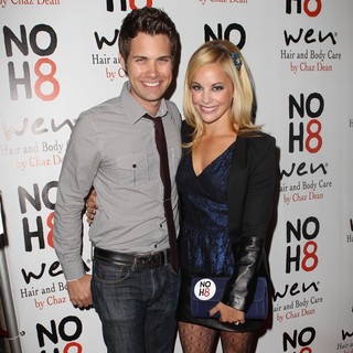 Drew Seeley, Amy Paffrath in NOH8 Celebrity Studded 4th Anniversary Party - Arrivals