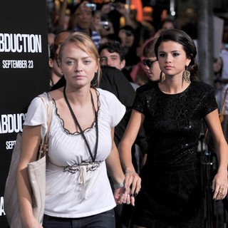 Selena Gomez in The Premiere of Abduction - Arrivals