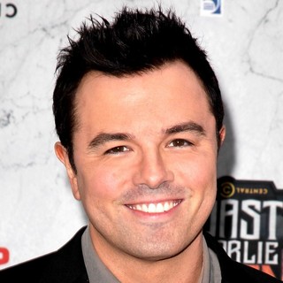 Seth MacFarlane in Comedy Central Roast of Charlie Sheen - Arrivals