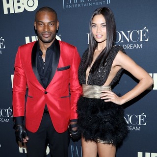 Tyson Beckford, Shanina Shaik in Beyonce: Life Is But a Dream New York Premiere
