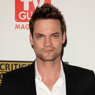 Shane West in 2012 Critics' Choice TV Awards - Arrivals