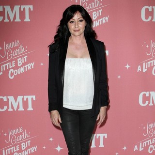 Shannen Doherty in Jennie Garth's 40th Birthday Celebration and Premiere Party for Jennie Garth: A Little Bit Country