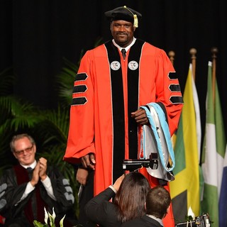 Shaquille O'Neal in Shaquille O'Neal Receives His Doctoral Degree in Education from Barry University