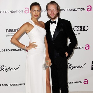 Irina Shayk, Michael Lillelund in The 20th Annual Elton John AIDS Foundation's Oscar Viewing Party - Arrivals