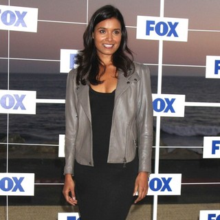 Shelley Conn in 2011 Fox All Star Party - Arrivals - shelley-conn-2011-fox-all-star-party-03