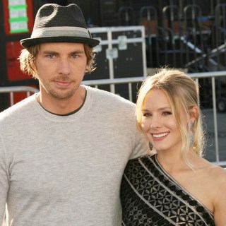 Dax Shepard, Kristen Bell in 2011 Do Something Awards - Arrivals