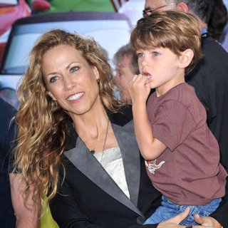Sheryl Crow in The Los Angeles Premiere of Cars 2 - Arrivals