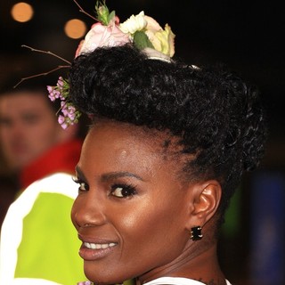 Shingai Shoniwa, The Noisettes in The Twilight Saga's Breaking Dawn Part I UK Film Premiere - Arrivals
