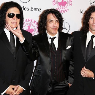 Gene Simmons, Paul Stanley, Tommy Thayer, KISS in 26th Anniversary Carousel of Hope Ball - Presented by Mercedes-Benz - Arrivals