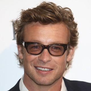 Simon Baker in 27th Annual Independent Spirit Awards - Arrivals