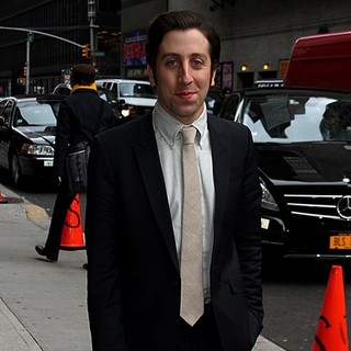 Simon Helberg in The Late Show with David Letterman - Arrivals