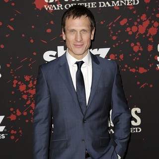 Simon Merrells