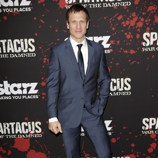 Simon Merrells in U.S. Premiere Screening of Spartacus: War of the Damned