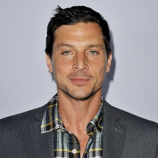 Simon Rex in Los Angeles Premiere of Scary Movie 5