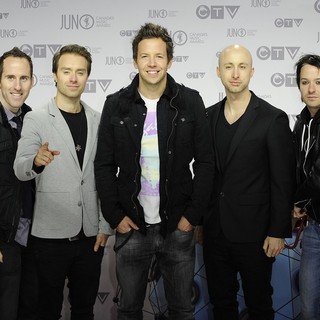 Simple Plan in 2012 JUNO Awards - Arrivals - simple-plan-2012-juno-awards-01